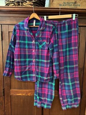 Gillian & O’Malley women’s soft pajama set